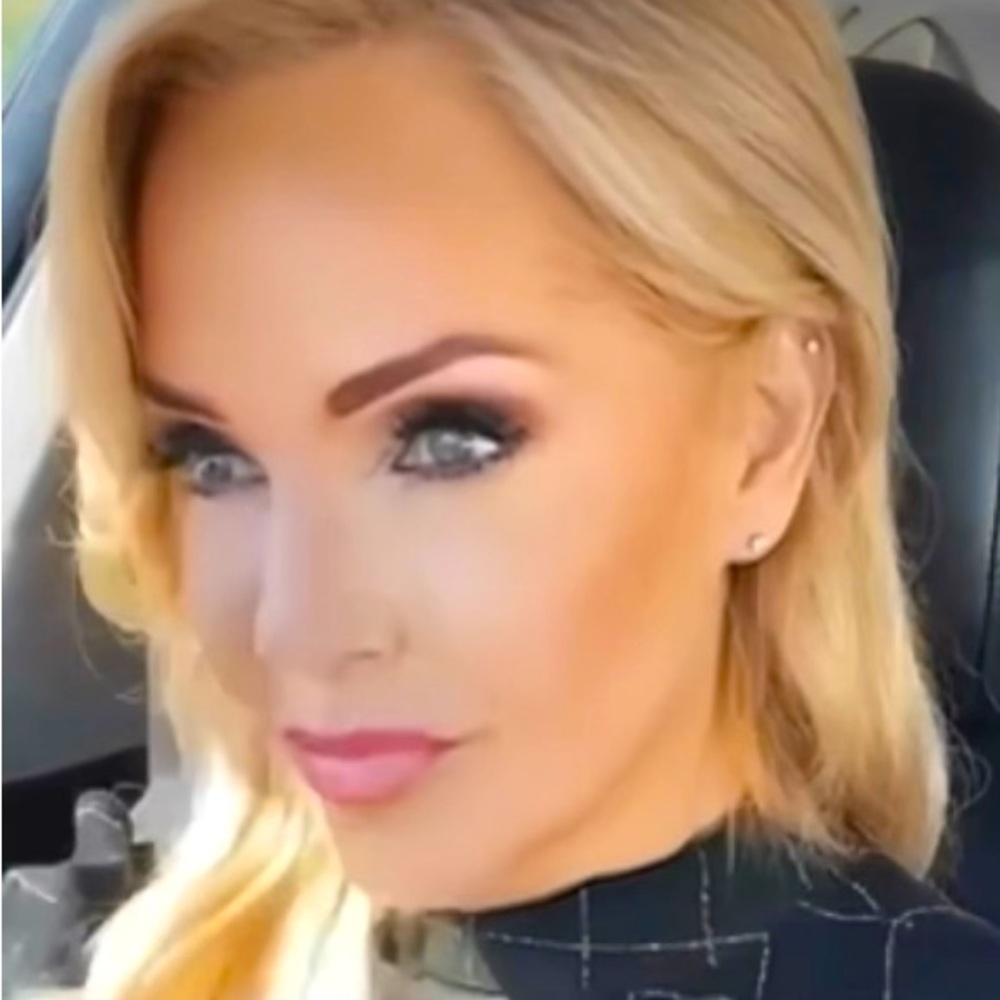 Meet your Posher, Nancy